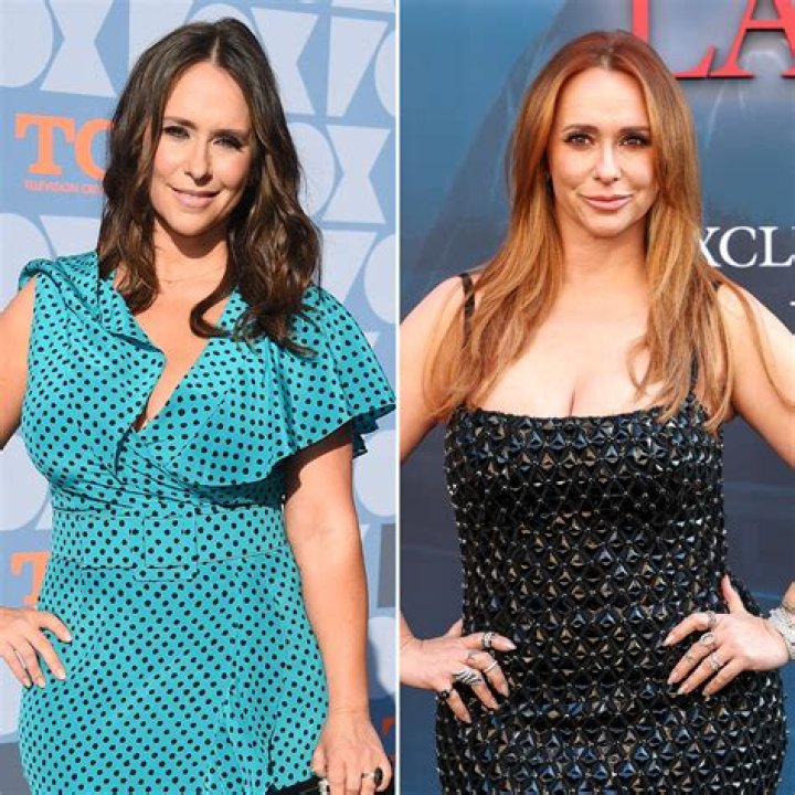 Discover Jennifer Love Hewitt's Height, Weight, And More: Uncovering Her Personal Journey