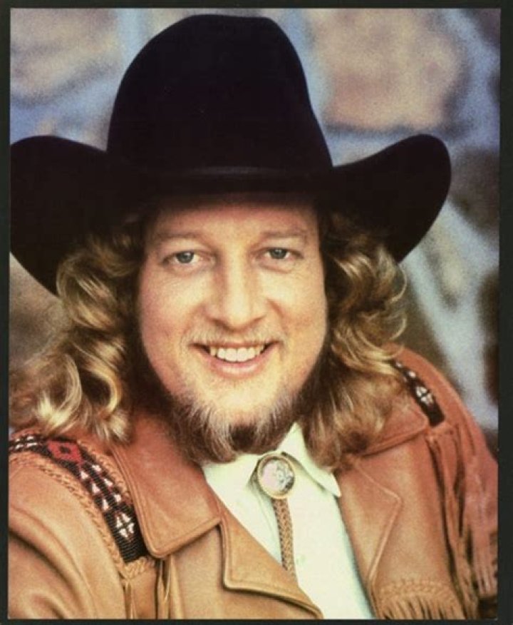 Discover John Anderson's Enchanting Country Melodies