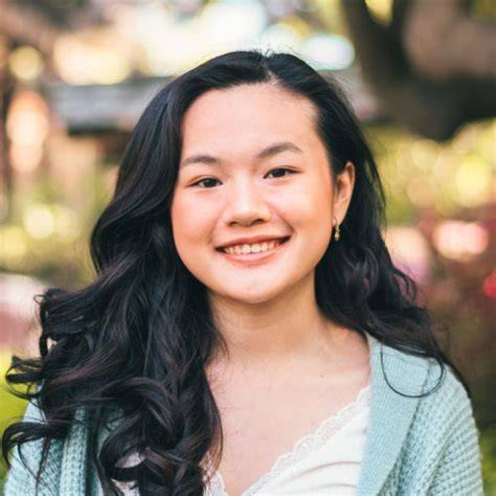 Discover Sabrina Wu's Age: A Comprehensive Guide