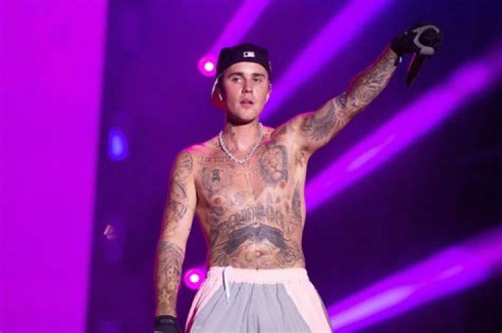 Discover The Collaborative Genius Of Justin Bieber: Unforgettable Feats