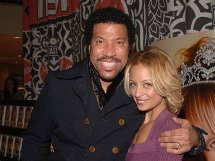Discover The Enigmatic Nicole Richie: Beyond Lionel Richie's Daughter