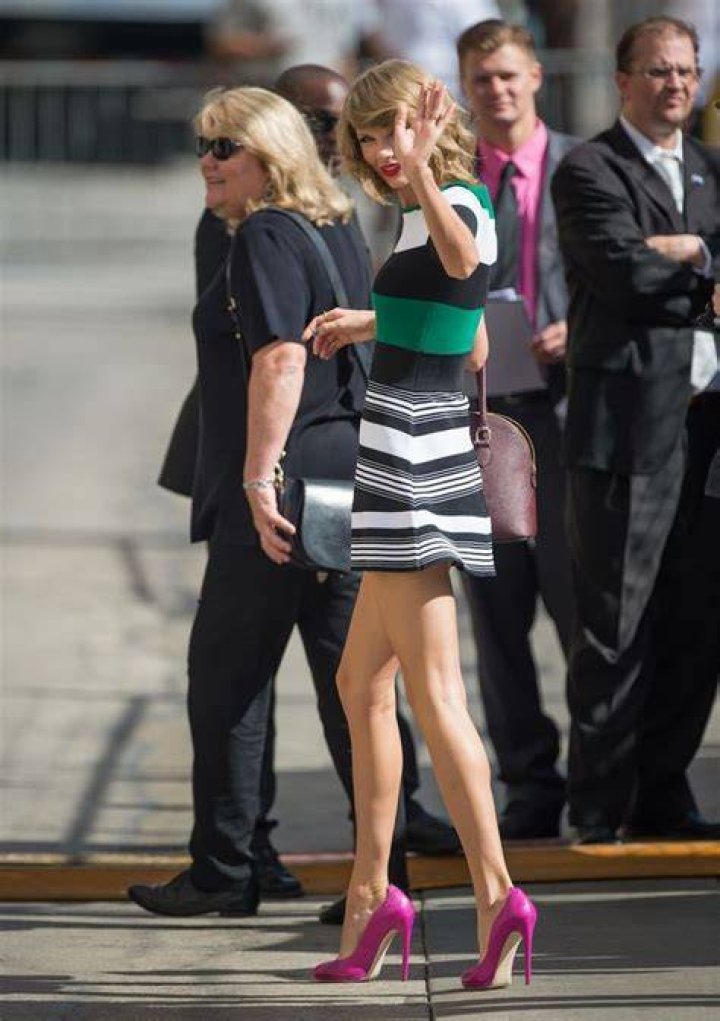 Discover The Secrets Of Taylor Swift's Enviable Figure