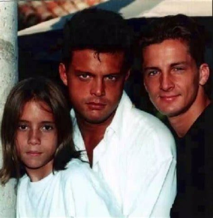 Does Luis Miguel Have Children?