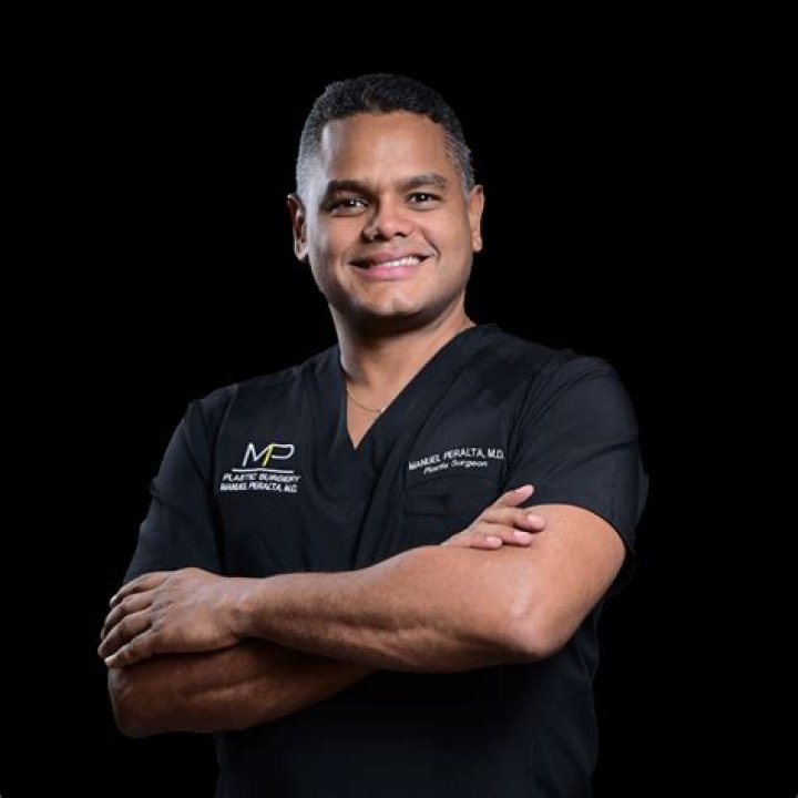 Dominican Republic's Renowned Surgeon For Transformative Surgical Experiences