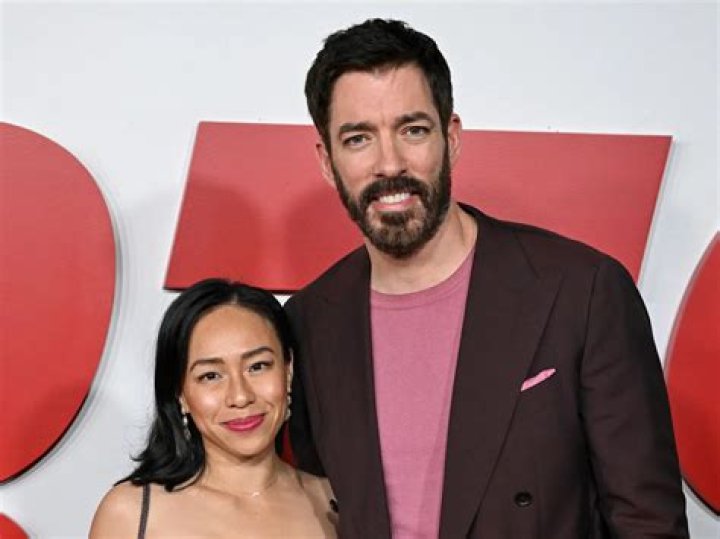 Drew Scott Illness Separating The Rumors From Reality! SCP Magazine
