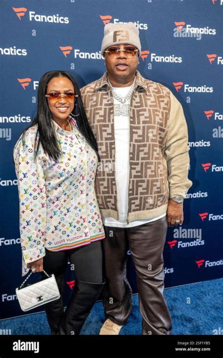 E40 And His Wife Tracy Happily Celebrate 31 Years Of Marriage &lsquo;It&rsquo;s
