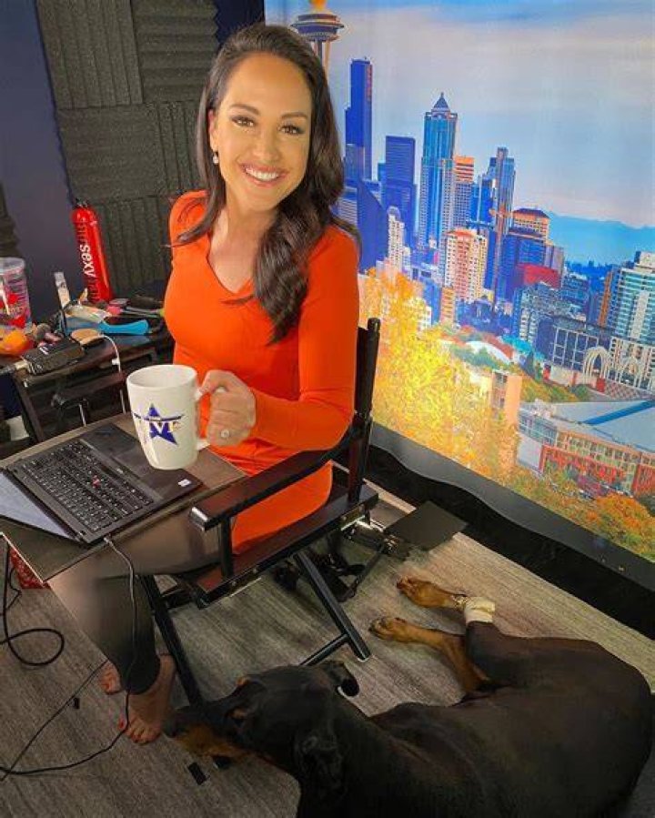 Emily Compagno Toes