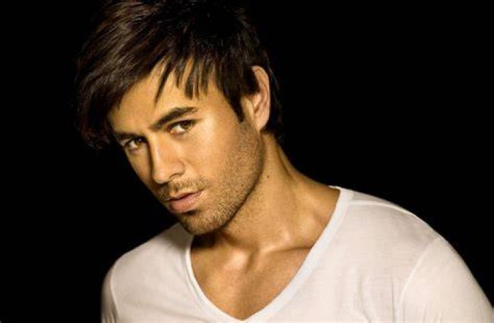 Enrique Iglesias - Most Famous Singers from Spain