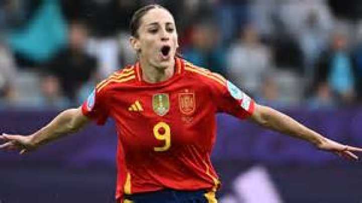 Esther Gonz&aacute;lez "Me encantar&iacute;a jugar en el Granada CF pero ahora mismo