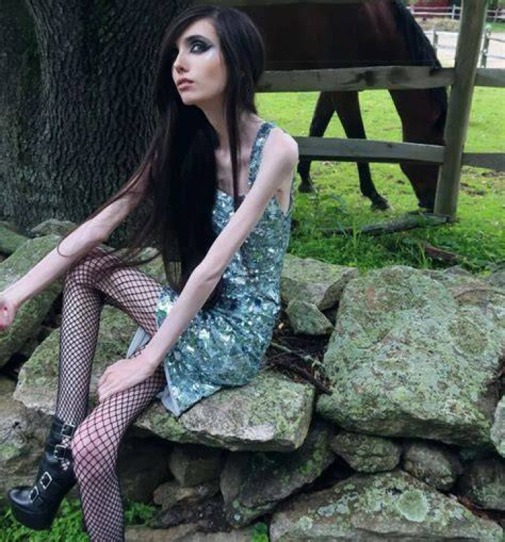 Eugenia Cooney Biography Age Height Weight Is She