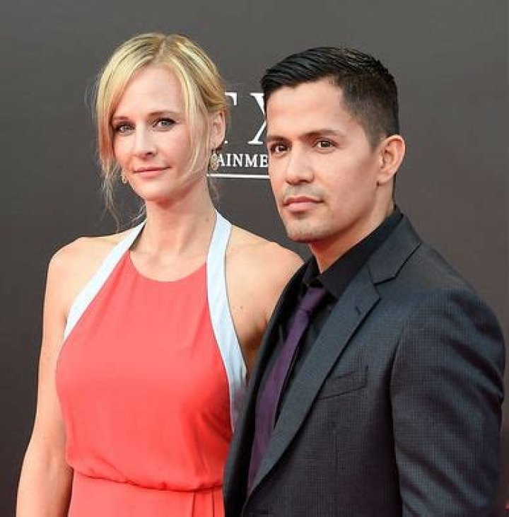 Exploring The Family Life Of Jay Hernandez: Wife And Kids