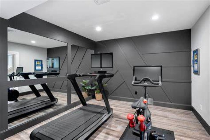 Femalesingerswithblondehair Home Design Ideas