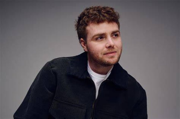 Finalistas de Nuevo Artista del Año Billboard Viral Hoy