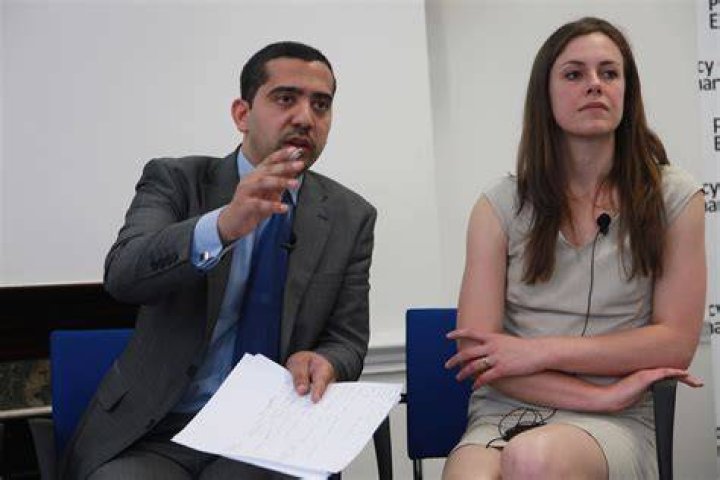 Find The Partner Of Journalist: Mehdi Hasan's Wife