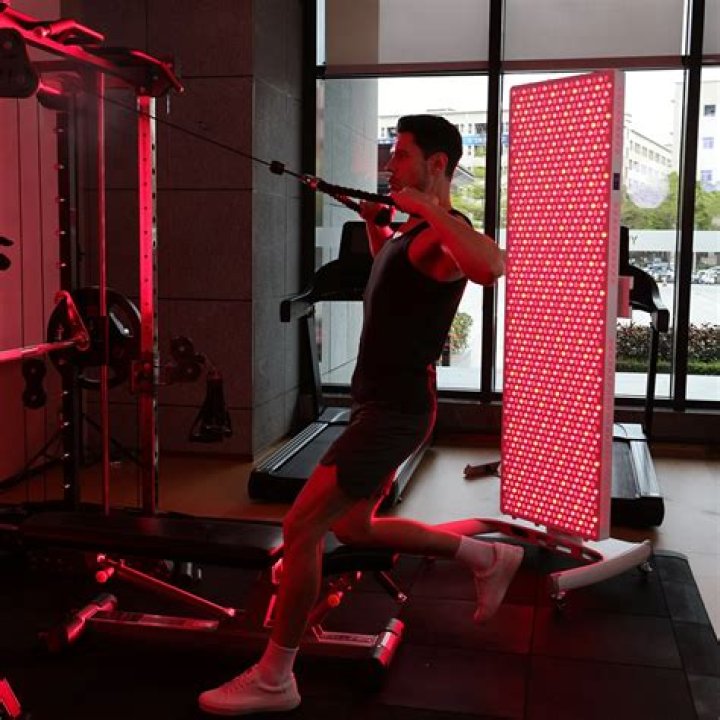 fitness red light therapy wavelength Ira Roby