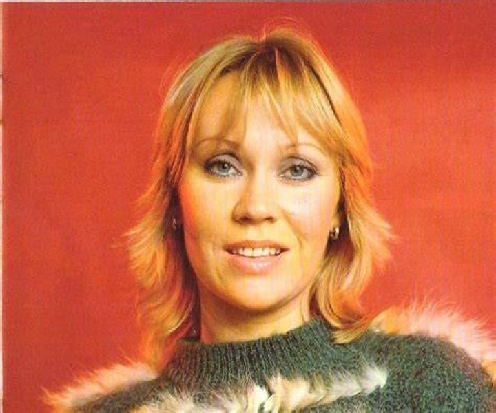 F&auml;ltskog Biography Facts, Childhood, Family Life & Achievements