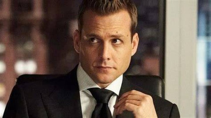 Gabriel Macht (aka Harvey Specter on Suits) Suits harvey, Blue suit