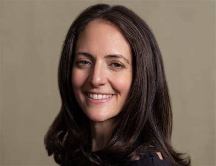Get To Know Stephanie Cohen: A Prominent Figure In Wikipedia