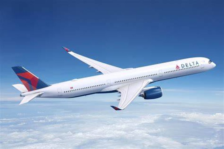 Guide To Delta Airlines AFA: Benefits, Salaries, And More