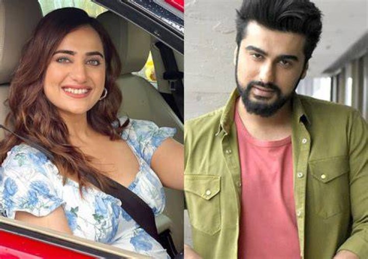 Happy Birthday Arjun Kapoor Girlfriend Malaika's Love post PagalParrot