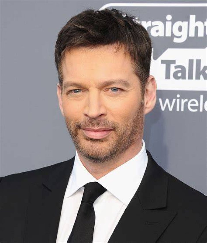 Harry Connick Jr. honors workers during pandemic road trip