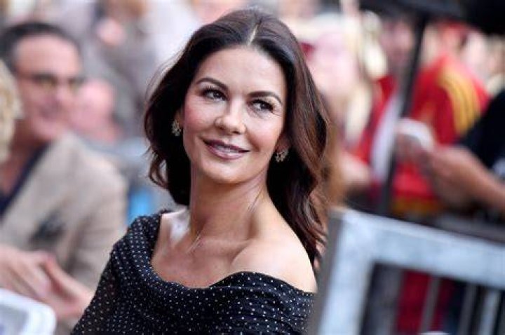 Healthy Celeb LockerDome