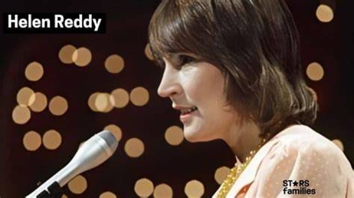 Helen Reddy Net Worth, Salary, Age, Height, Weight, Bio, Family, Career