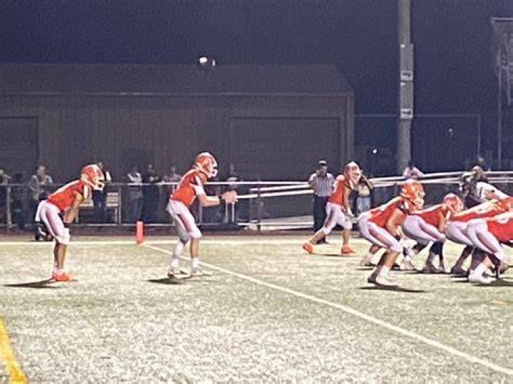 Hersey Football Comes Together For 420 Win Over Glenbrook North