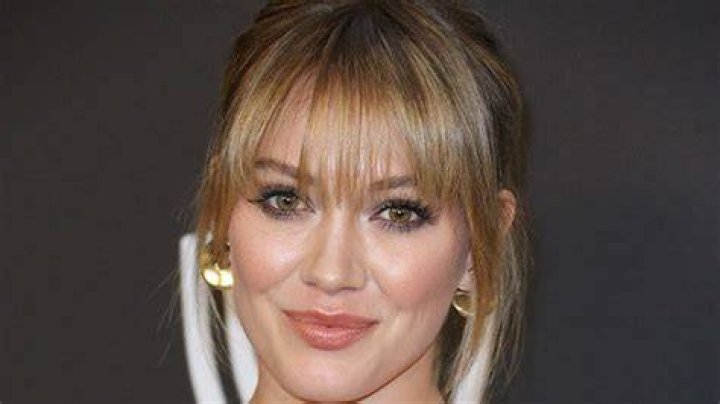 Hilary Duff Bio, Age, Parents, Husband, Children, Net Worth