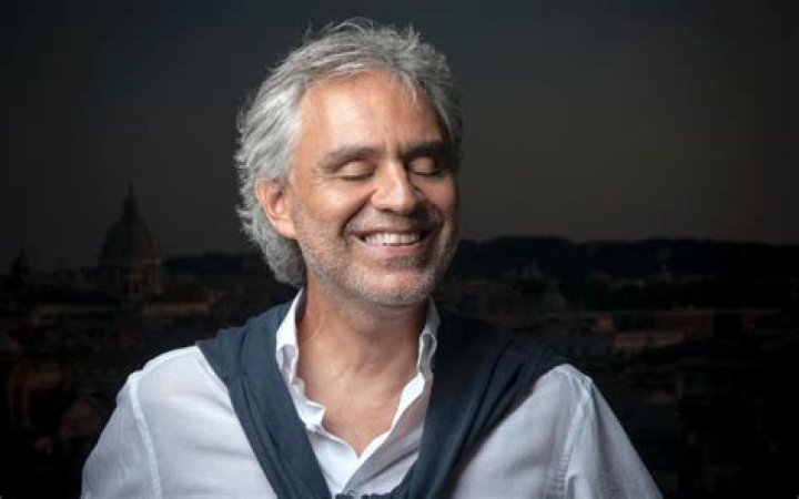 How beautiful is Andrea Bocelli&rsquo;s wife! She&rsquo;s 25 years younger than him