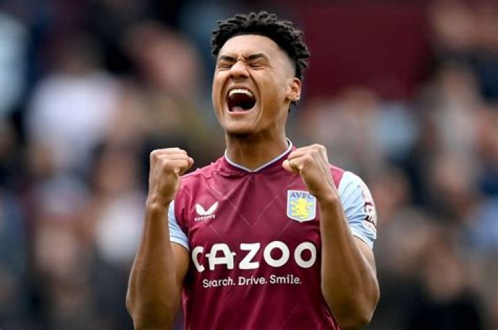 How does Ollie Watkins&rsquo; recent scoring run compare to his England