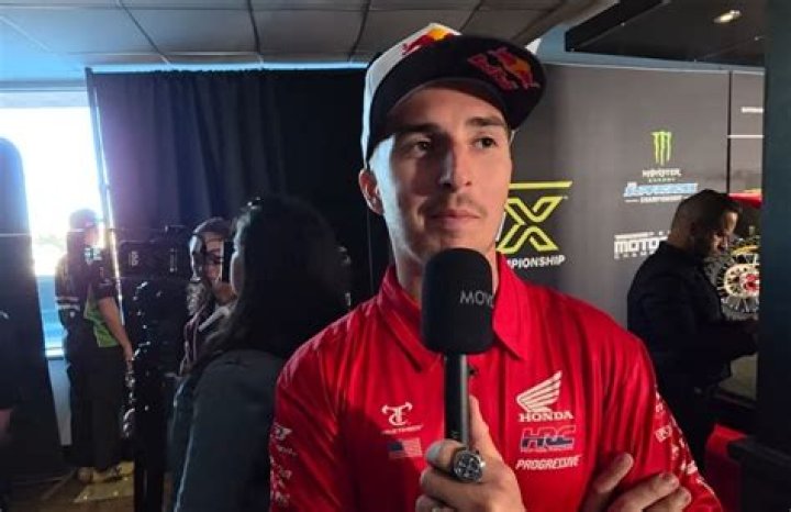 Hunter Lawrence Interview