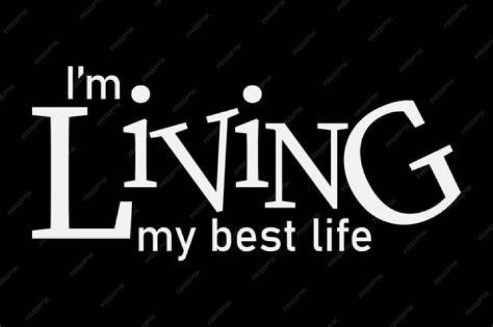 &ldquo;I&rsquo;m Living My Best Life&rdquo; NFL Athlete, Emmanuel Acho Says On A Picture