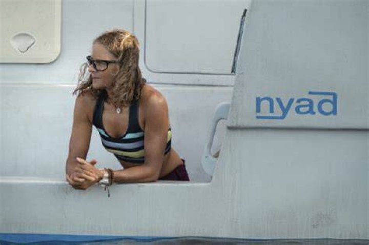 In &lsquo;Nyad,&rsquo; Jodie Foster swims away with a showcase for Bening