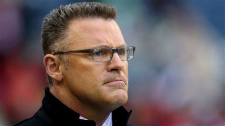 Inside Howie Long's Family With Wife Diane Addonizio and their 3 Sons