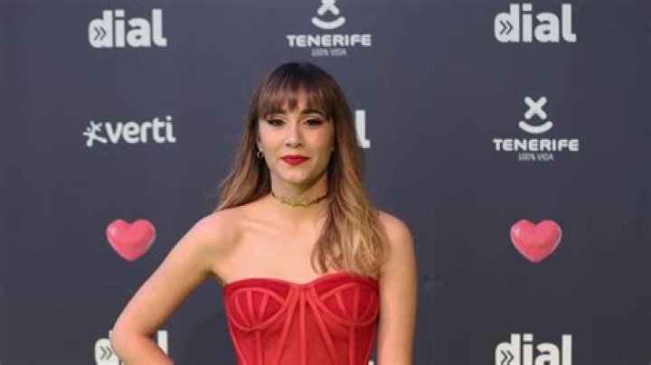 Instagram Aitana rompe con su novio, Vicente, en Instagram