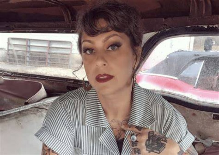 Is American Pickers Danielle Colby married? Meet her husband Alexandre