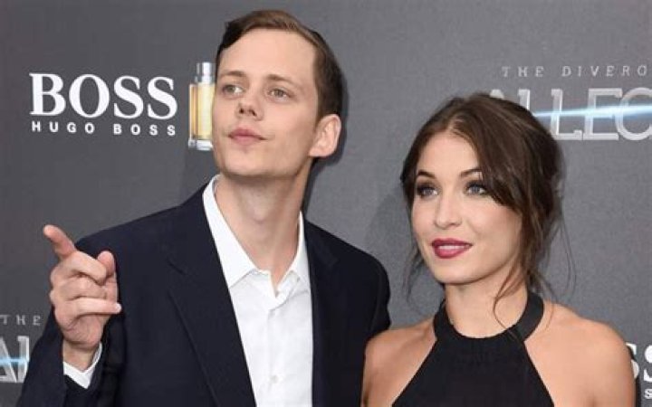 Is Bill Skarsg&aring;rd Dating Anybody? Details About his Girlfriend, Affairs