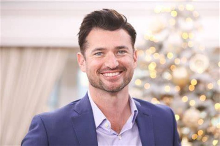 Is Chris Masterson Scientologist? Celebrity.fm #1 Official Stars, Business & People Network, ·
