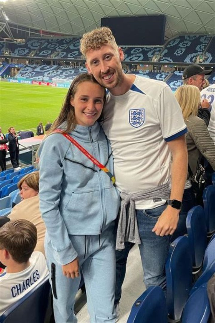Is Ella Toone in a Relationship, Partner, Married