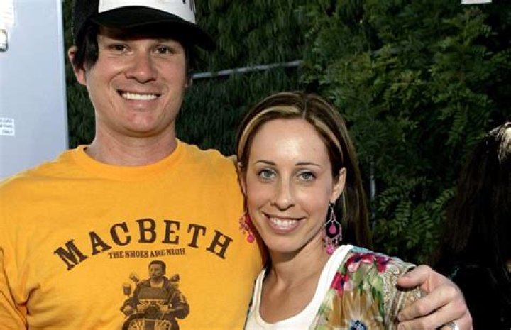 Is Tom DeLonge A Father To A Daughter? The Truth Revealed
