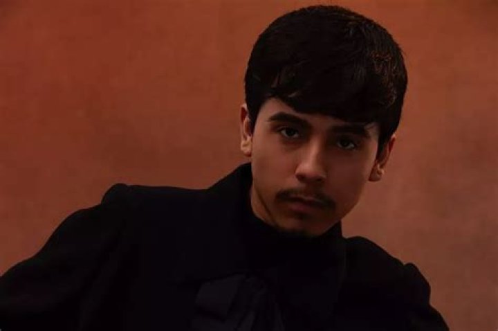Ivan Cornejo (Singer) Bio, Wiki, Height, Girlfriend, Net Worth, Songs, Tour