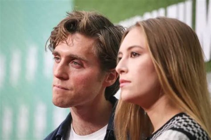 Jack Farthing's Relationship Status: Meet His Partner