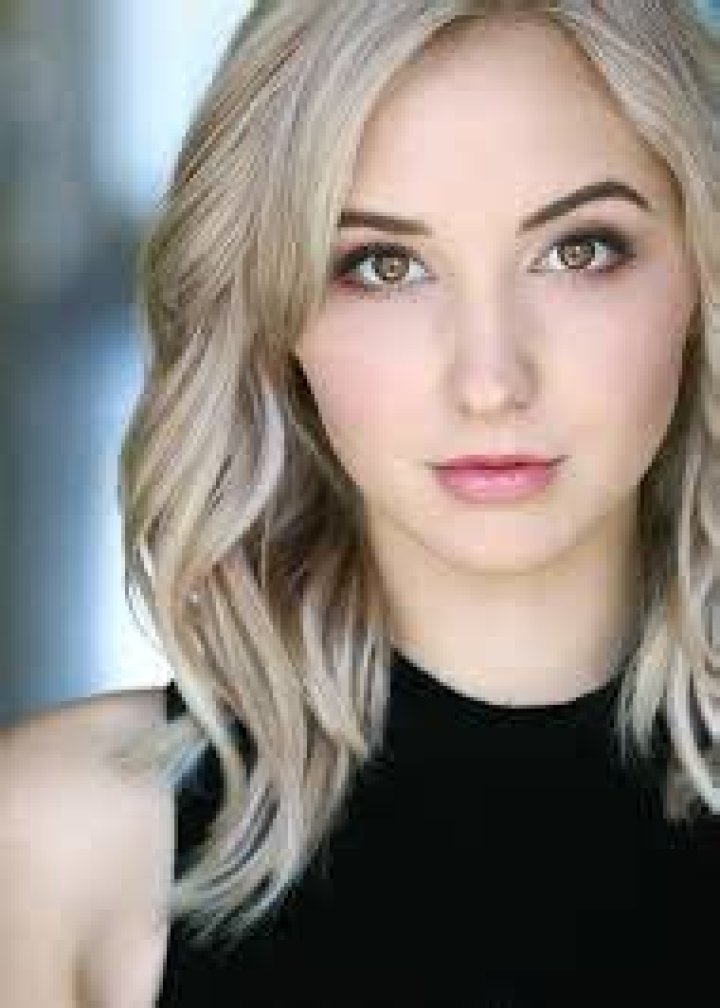 JadeVlog | Audrey Whitby Bio (Wiki)