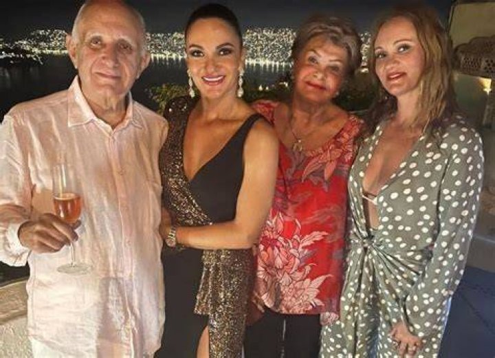 JadeVlog | Mariana Seoane - Age, Family, Bio