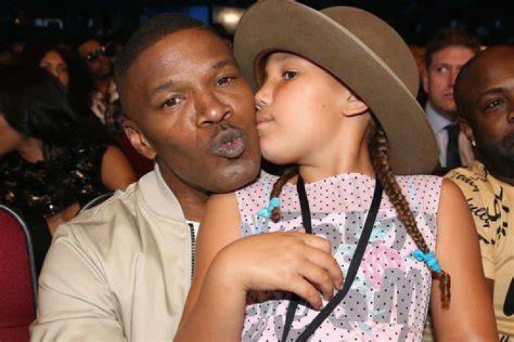 Jamie Foxx and His Daughter Annalise The Best AMAs Moments You Didn't