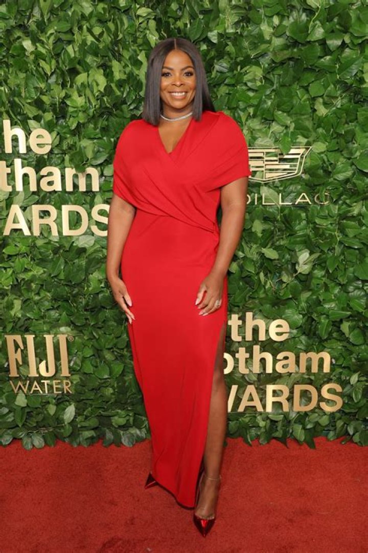 Janelle James Height: A Comprehensive Guide