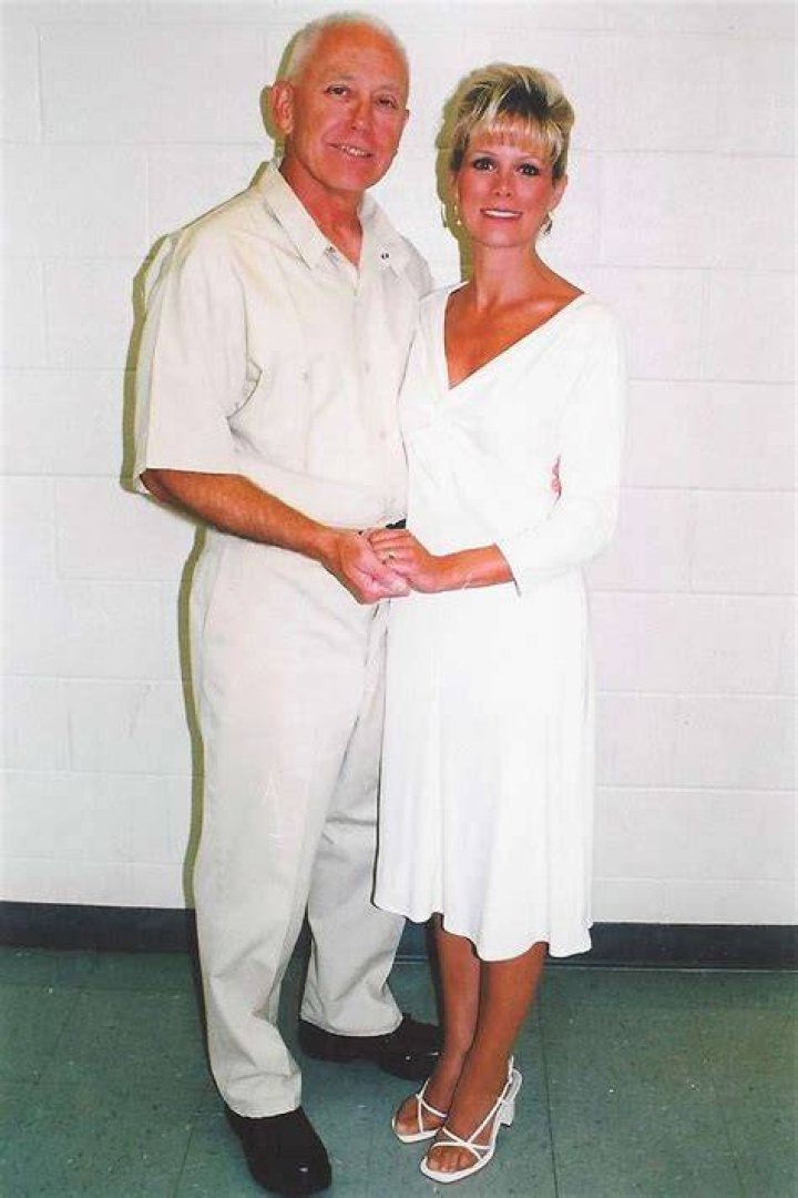 Jeffrey MacDonald Could Walk Free If He Admits Guilt
