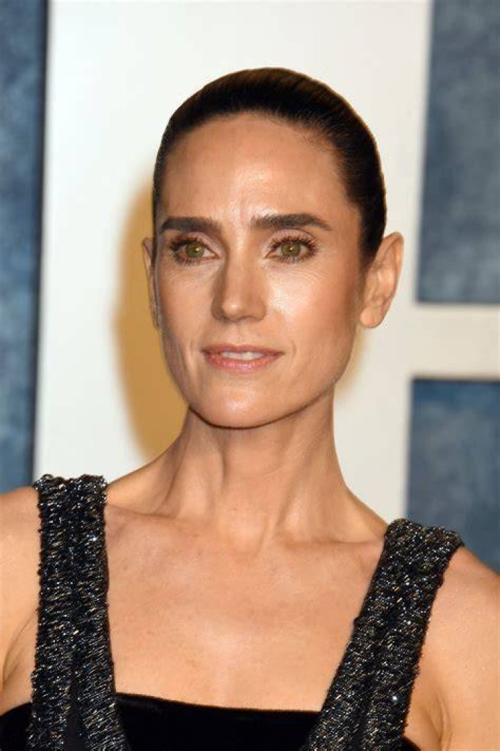 Jennifer Connelly's Workout Routine: Get In Shape Like A Hollywood Star