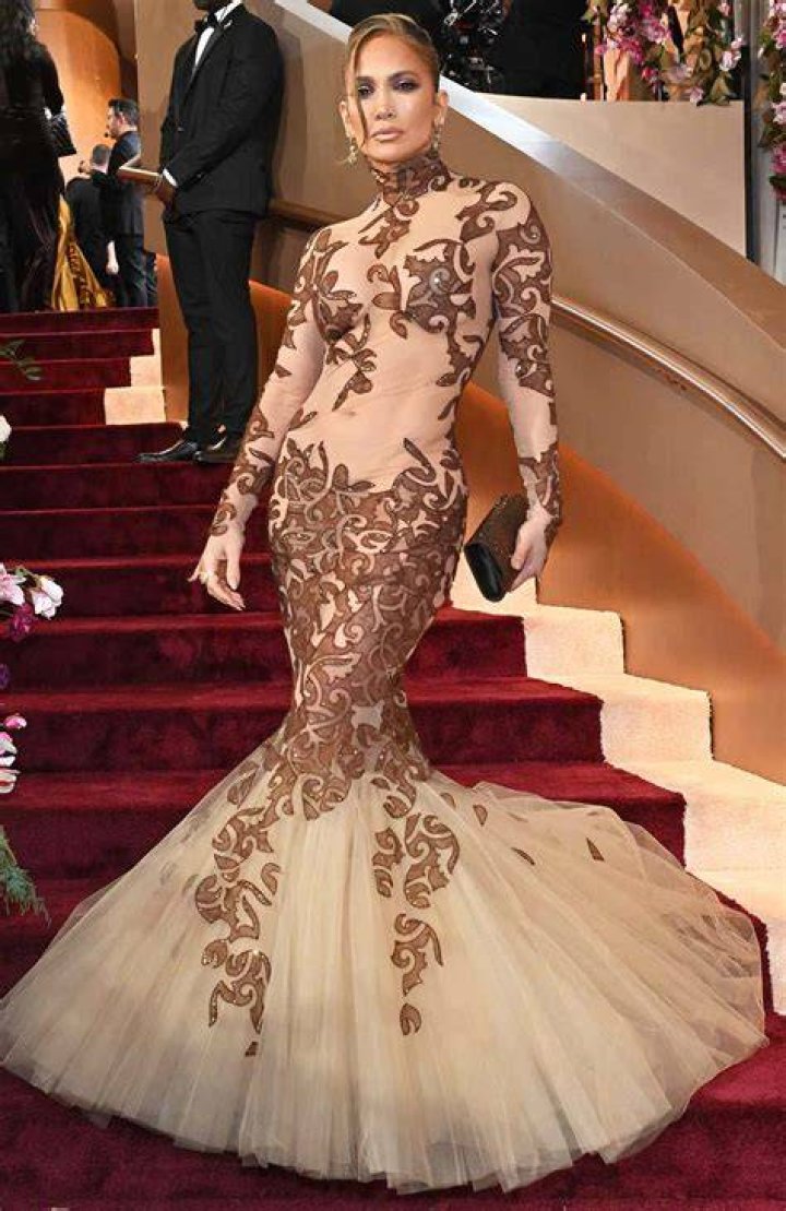 Jennifer Lopez at Golden Globe Awards 2024 &bull; CelebMafia